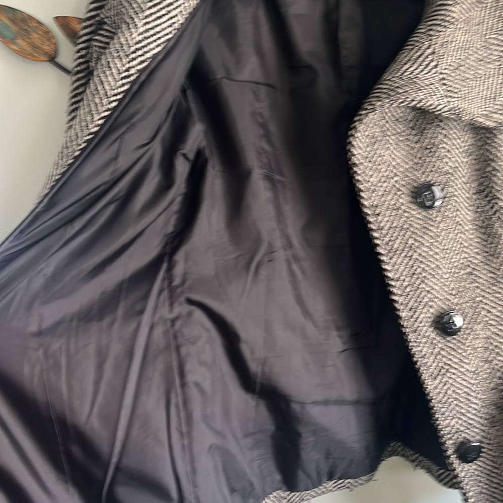 H&M fall jacket - Picture 4 of 5